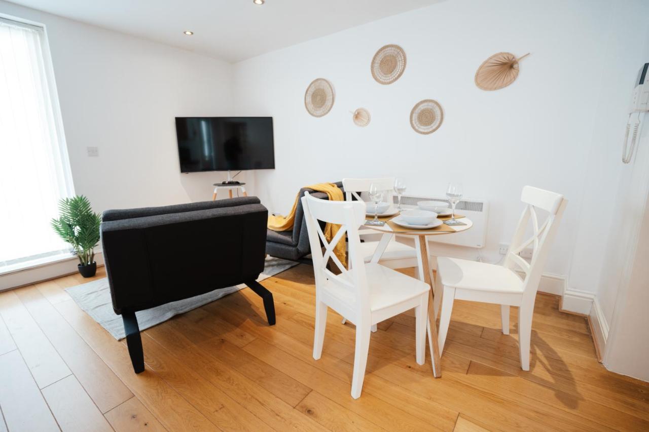 Cozy 1 Bed Apartment In Hackney London Eksteriør billede